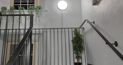 Entire 2 Bedroom Modern Apartment 25 Dunniker