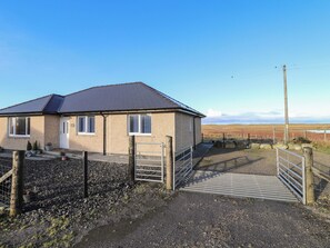 Exterior - Lapwing Cottage (South Uist)