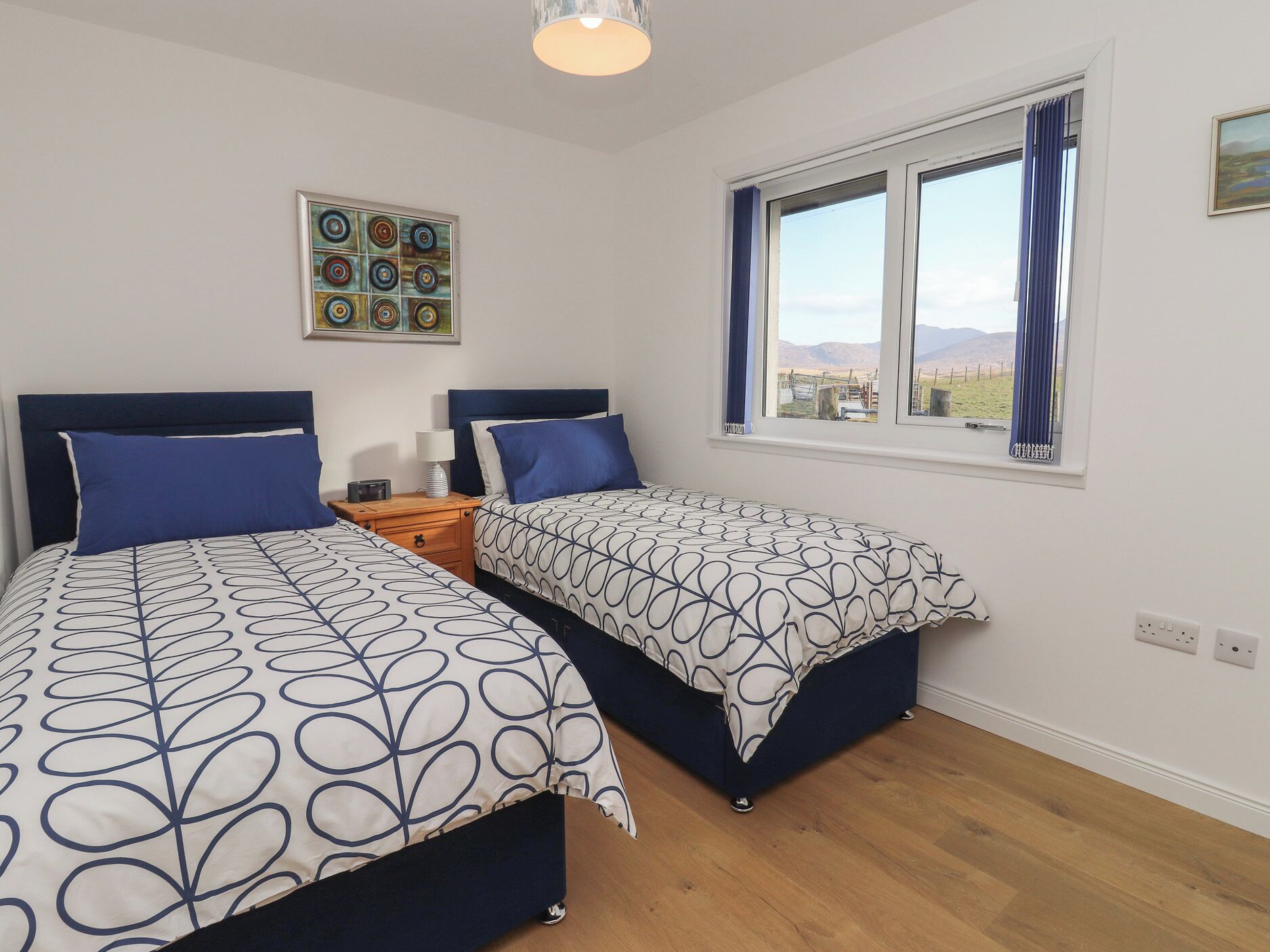 3 bedrooms, individually decorated, individually furnished, free WiFi