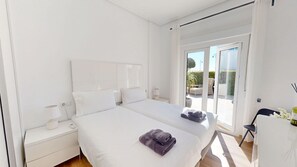 2 bedrooms, iron/ironing board, free WiFi, bed sheets - Casa NY - A Murcia Holiday Rentals Property (Roldan)