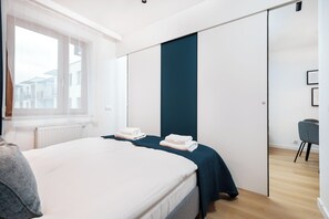 1 bedroom, laptop workspace, iron/ironing board, free WiFi