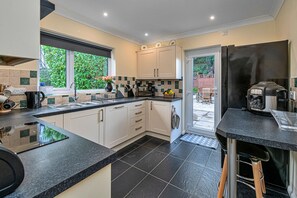 Fridge, microwave, oven, dishwasher