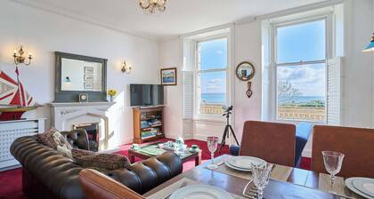 Host & Stay | The Aquamarine Weymouth Beach