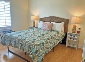 3 bedrooms, free WiFi, bed sheets, wheelchair access
