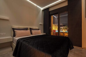 2 Schlafzimmer, Schreibtisch, Bügeleisen/Bügelbrett, Reisekinderbett