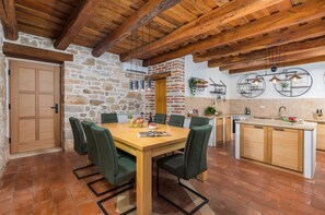 Dining - Villa Lamija - beautiful authentic stone villa villa private pool, foosball, darts and billiard (Susnjici)