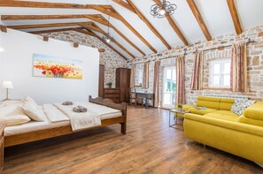 4 soverom, wi-fi og sengetøy