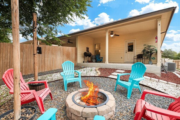 Appartement Duplex, 3 chambres | Terrasse/Patio