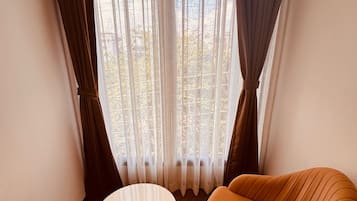 Quarto casal premium, 1 quarto, vista para a cidade | 1 quarto, roupas de cama de algodão egípcio, roupas de cama premium