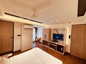 Premium Double Room, 1 Bedroom, City View