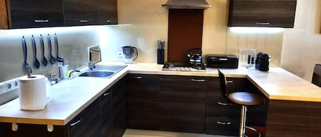 Luxury Senate Apartment | Private kitchen