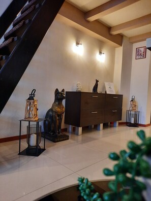 Luxury Senate Apartment | Living area | Flat-screen TV - Luxury Senate Apartment (Kraków)