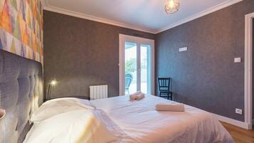 2 chambres, accĂšs Internet, draps fournis