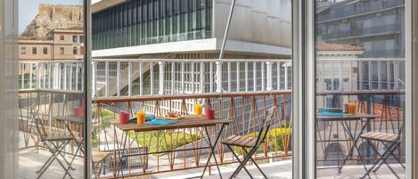 Comfort Apartment, 2 Bedrooms, Hill View | Hill view