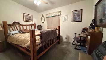 1 makuuhuone, silitysrauta/-lauta, Wi-Fi, vuodevaatteet