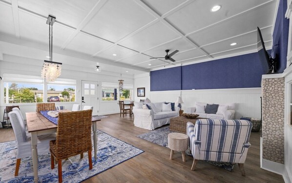 Interior - NEW! Game Room, Dogs Ok, Walk to Beach (Breakaway) (Ocean Park)