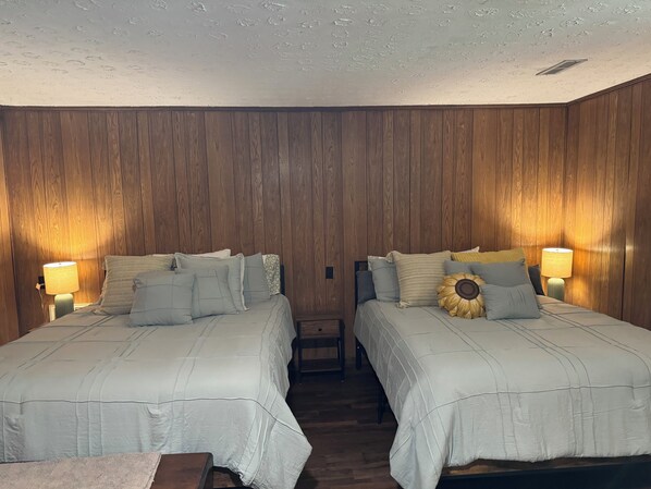 3 bedrooms, WiFi, bed sheets