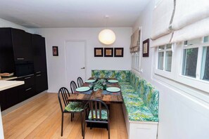 Dining - Superb Terrace Apart Champs Elysees  Eiffel Tower (Paris)