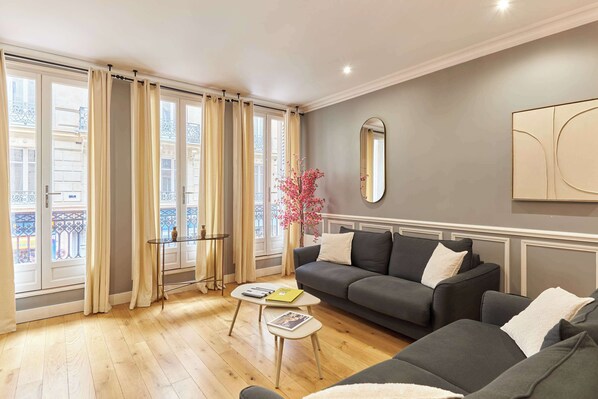 Älytelevisio, työhuone