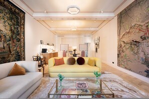 Apartment, Smoking