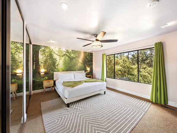 4 Schlafzimmer, Schreibtisch, Bügeleisen/Bügelbrett, WLAN