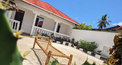 ndeni house paje