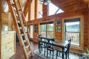 Dining - Relaxing 1BD+Loft Cabin w/ POOL! Hot Tub + VIEWS! (Pigeon Forge)