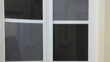 Shared Dormitory, Mixed Dorm, Non Smoking, Microwave | Bilik Mandi | Pengering rambut, tuala disediakan, syampu, tisu tandas