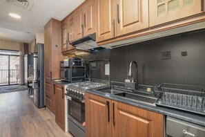 Fridge, microwave, stovetop, toaster