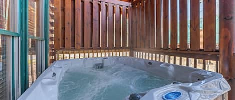 Bain à remous extérieur