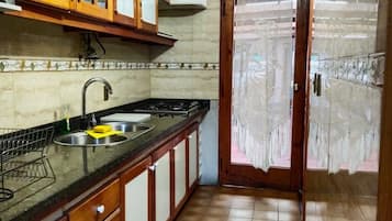 Refrigerador, microondas
