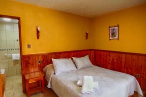 标准双人房, 1 张大床 | 高档床上用品、免费 WiFi、床单