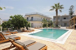 Exterior - Maria Apartments by Checkin (Hersonissos)