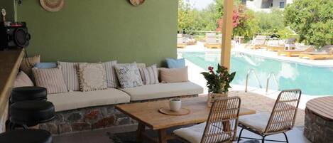 Appartement Deluxe, vue piscine | Terrasse/Patio