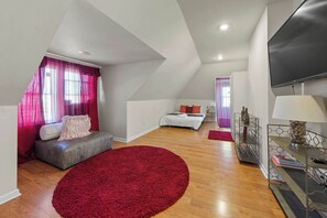 3 Schlafzimmer, Schreibtisch, Bügeleisen/Bügelbrett, WLAN