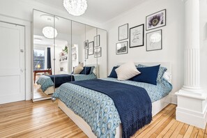 2 chambres, fer et planche à repasser, Wi-Fi, draps fournis