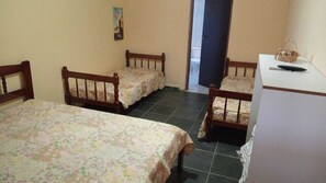 Basic Quadruple Room - Acalanto praia  (Peruibe)