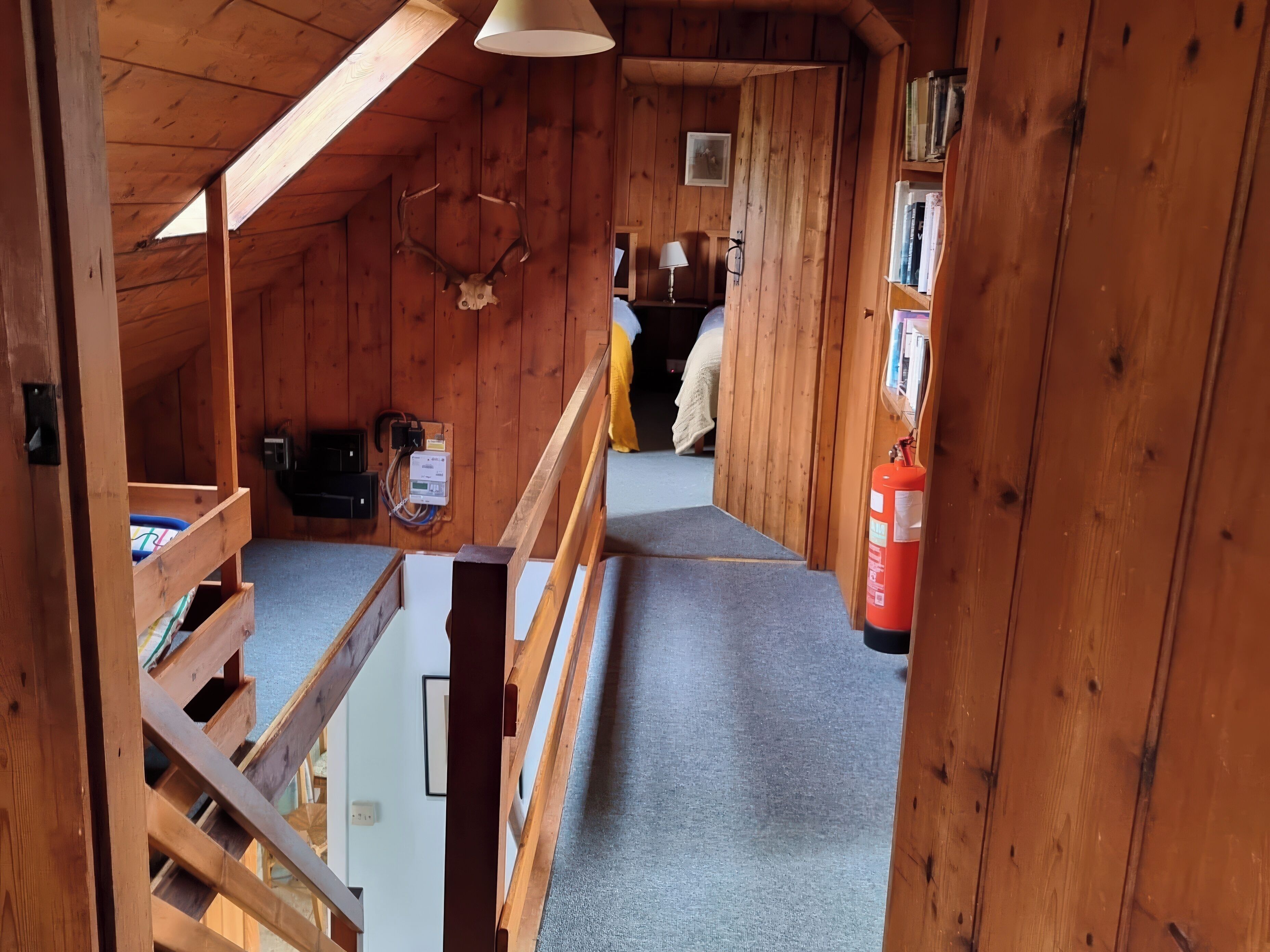 2 bedrooms, individually decorated, individually furnished