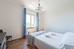 Apartment, 1 Double Bed with Sofa bed, Mountain View | 1 bedroom, laptop workspace, iron/ironing board, free WiFi - JOIVY Villa Guanna Charming Flat Garden (Castiglione Chiavarese)
