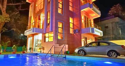 Amy villa lonavala 5bhk with pvt swimming pool -5min from lonavala station.