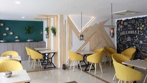 Unclassified image, 2 of 12, button - Hotel Millennials (Manizales)