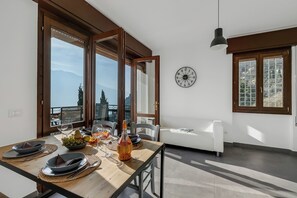 Dining - Casa Dei Nonni Tremosine 2, Tremosine, Italy (Tremosine)