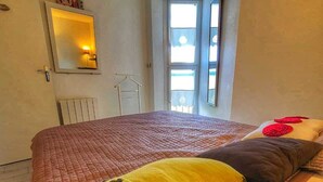 Uklassifisert bilde, 3 av 16, knapp