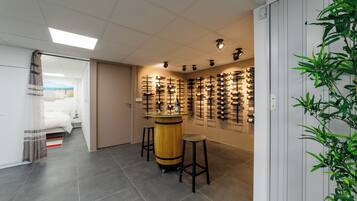 1 chambre, fer et planche Ă repasser, lit parapluie, Wi-Fi gratuit