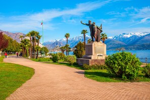 Diverse
