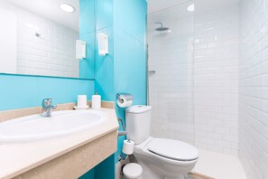 ヘアドライヤー、タオル