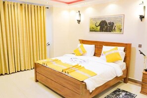 3 Schlafzimmer, Bügeleisen/Bügelbrett, Reisekinderbett, kostenloses WLAN