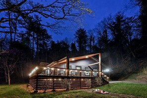 Exterior - NEW! Creekside Retreat 3-Bedroom Cabin with Pool - Pets Allowed (Sevierville)