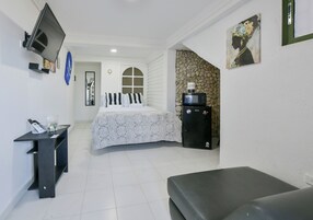 Caja de seguridad en la habitación y wifi gratis 