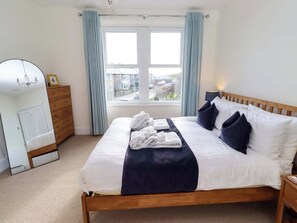 Cottage | 3 bedrooms, individually decorated, individually furnished, free WiFi - Dinguardi (Seahouses)